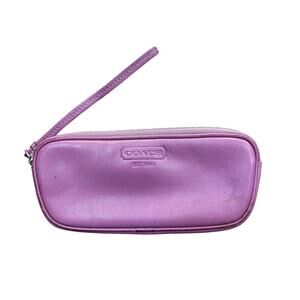 Coach pink leather eyeglass cosmetics case zipper top embossed logo lined inside